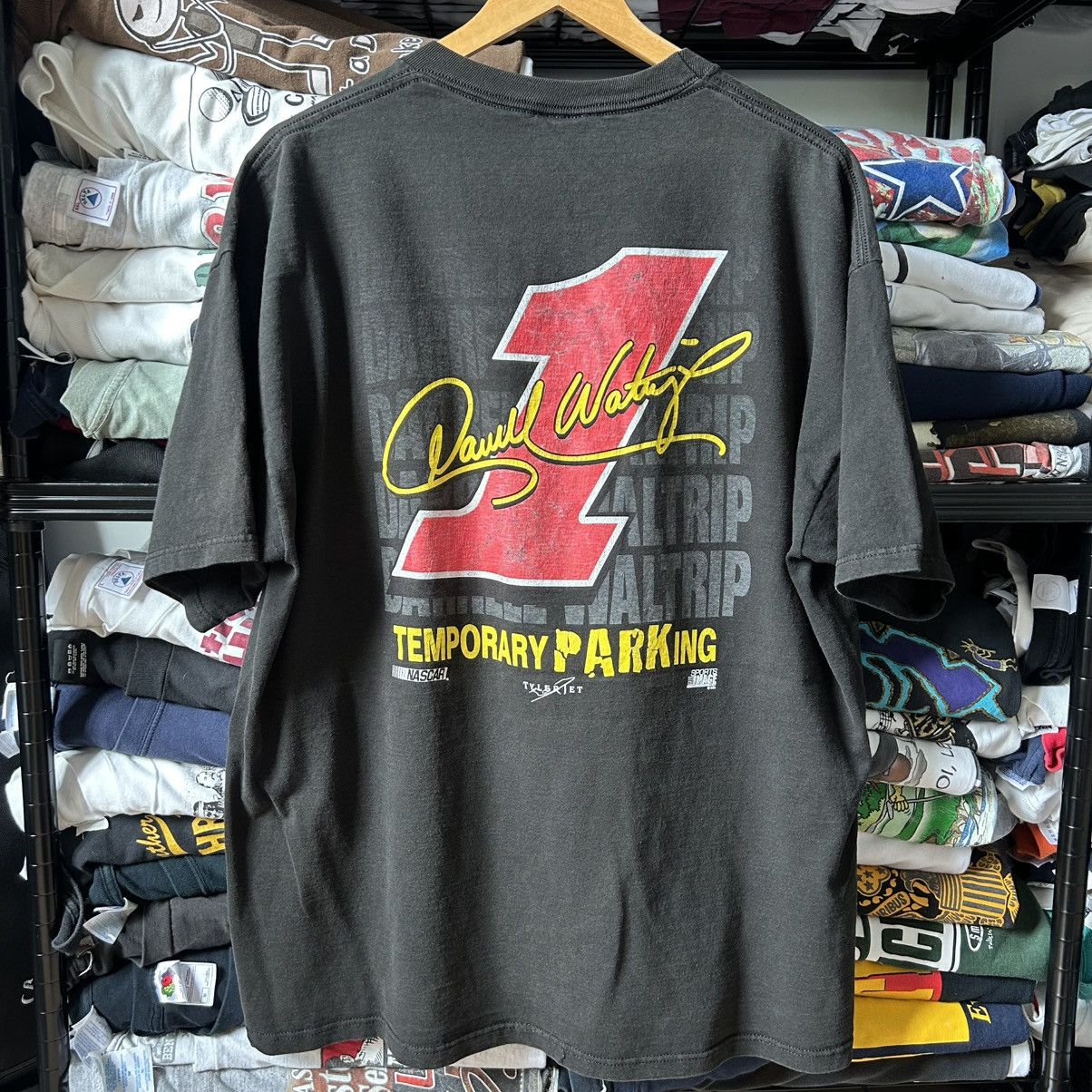NASCAR Darrell Waltrip NASCAR Tee Size US XL / EU 56 / 4 - 3 Thumbnail