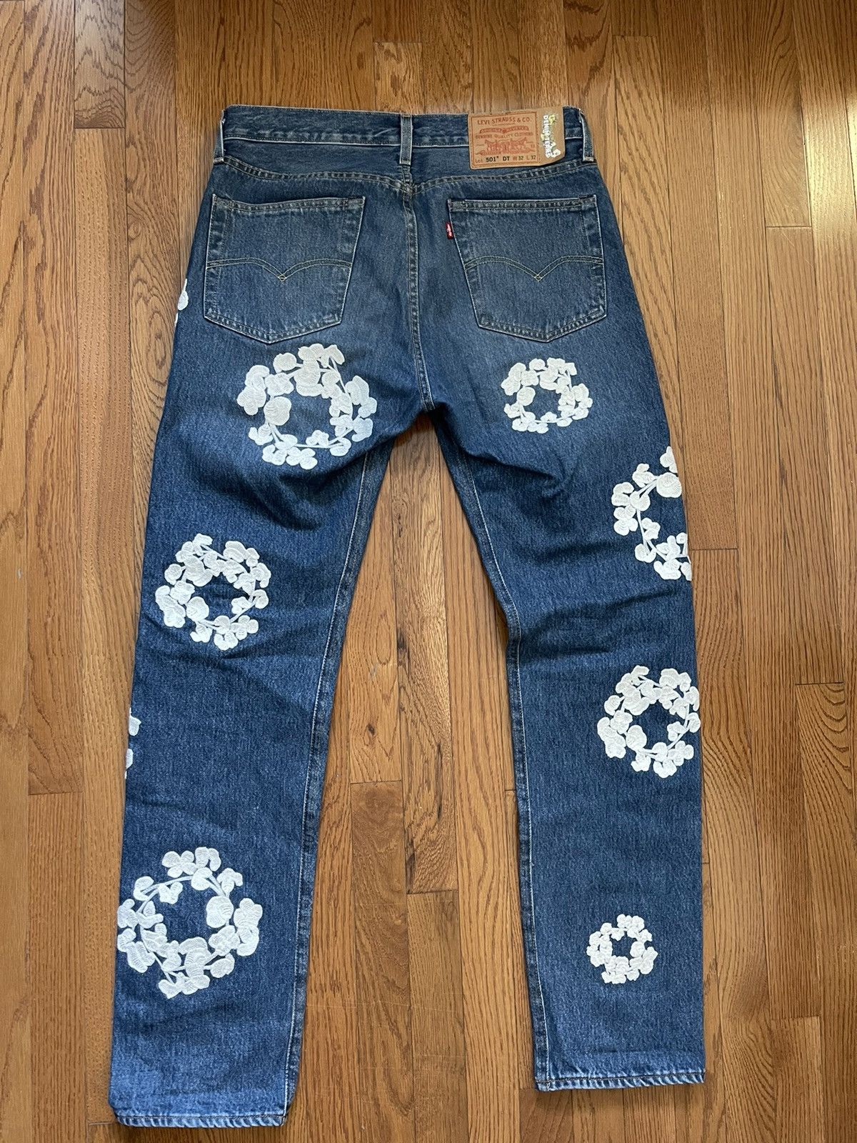 DENIM TEARS Denim Tears Levi’s Cotton Wreath Chain Stitch Jean Sz. 32 Size US 32 / EU 48 - 4 Thumbnail