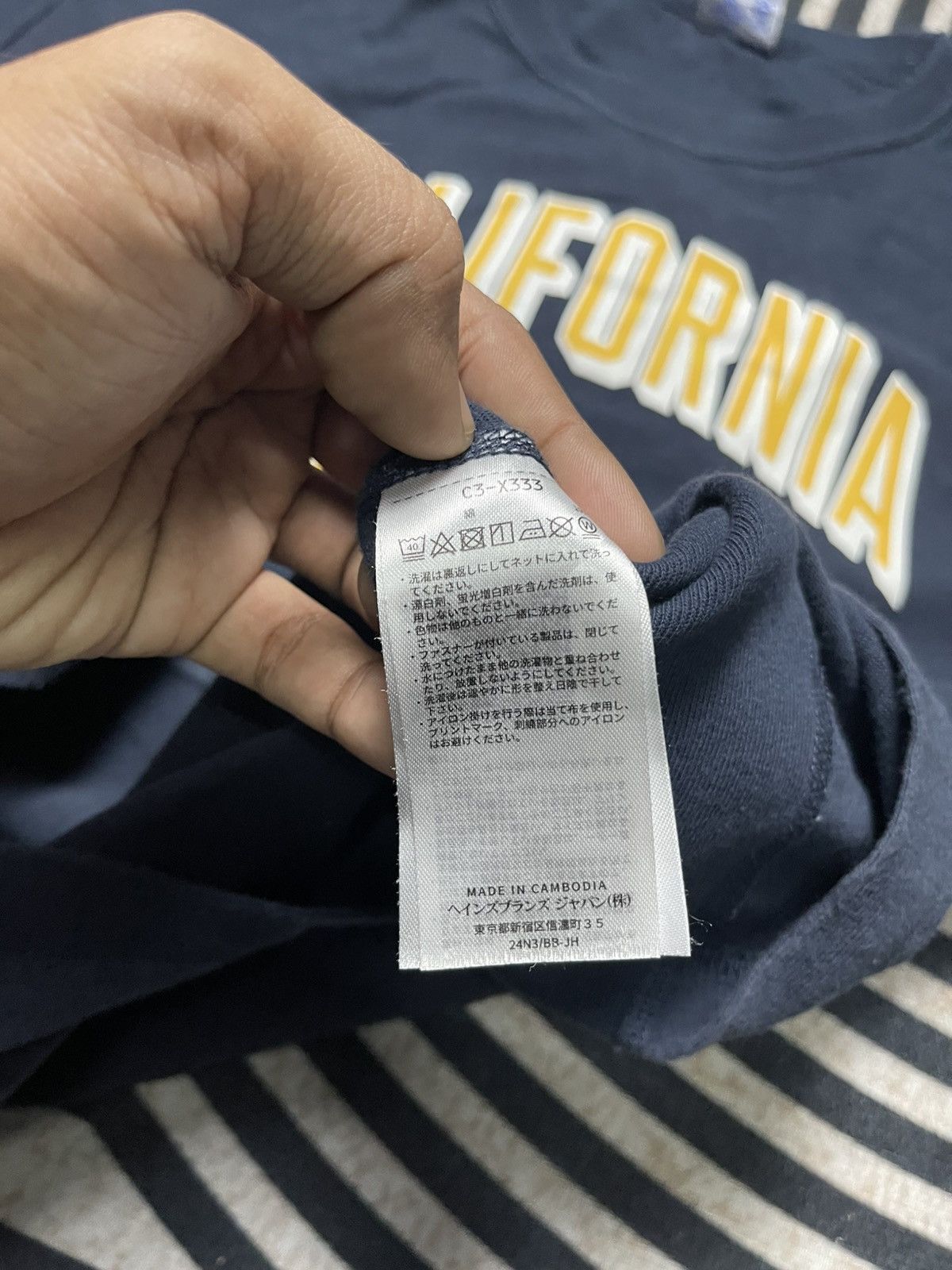 Champion VINTAGE CHAMPION REVERSE WEAVE “CALIFORNIA FOOTBALL” TSHIRT Size US L / EU 52-54 / 3 - 9 Thumbnail