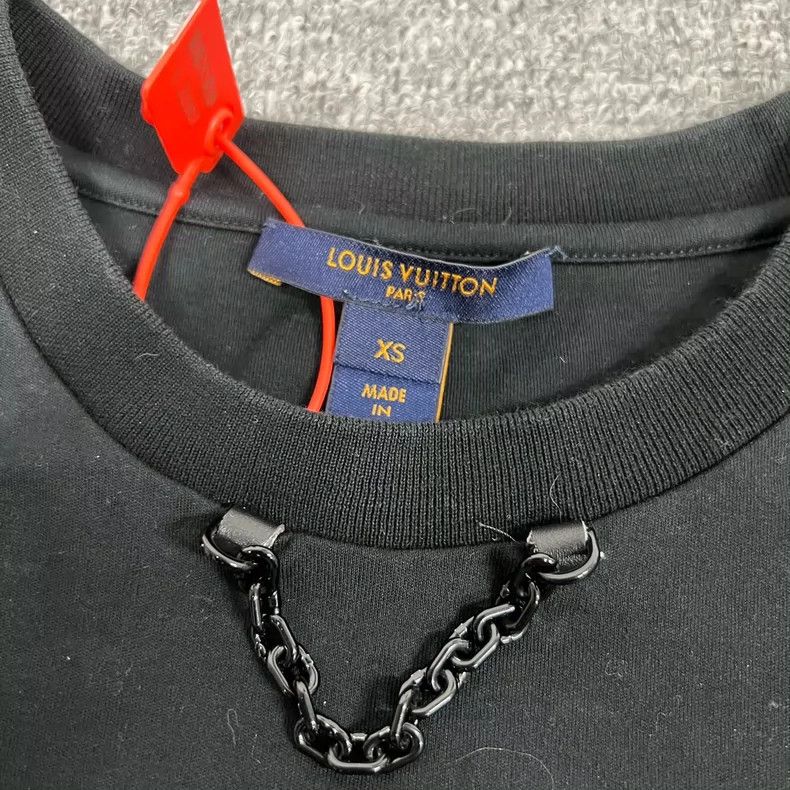 Louis Vuitton Louis Vuitton Chain Short Sleeve 2505-Nextarrow Size US XS / EU 42 / 0 - 5 Thumbnail