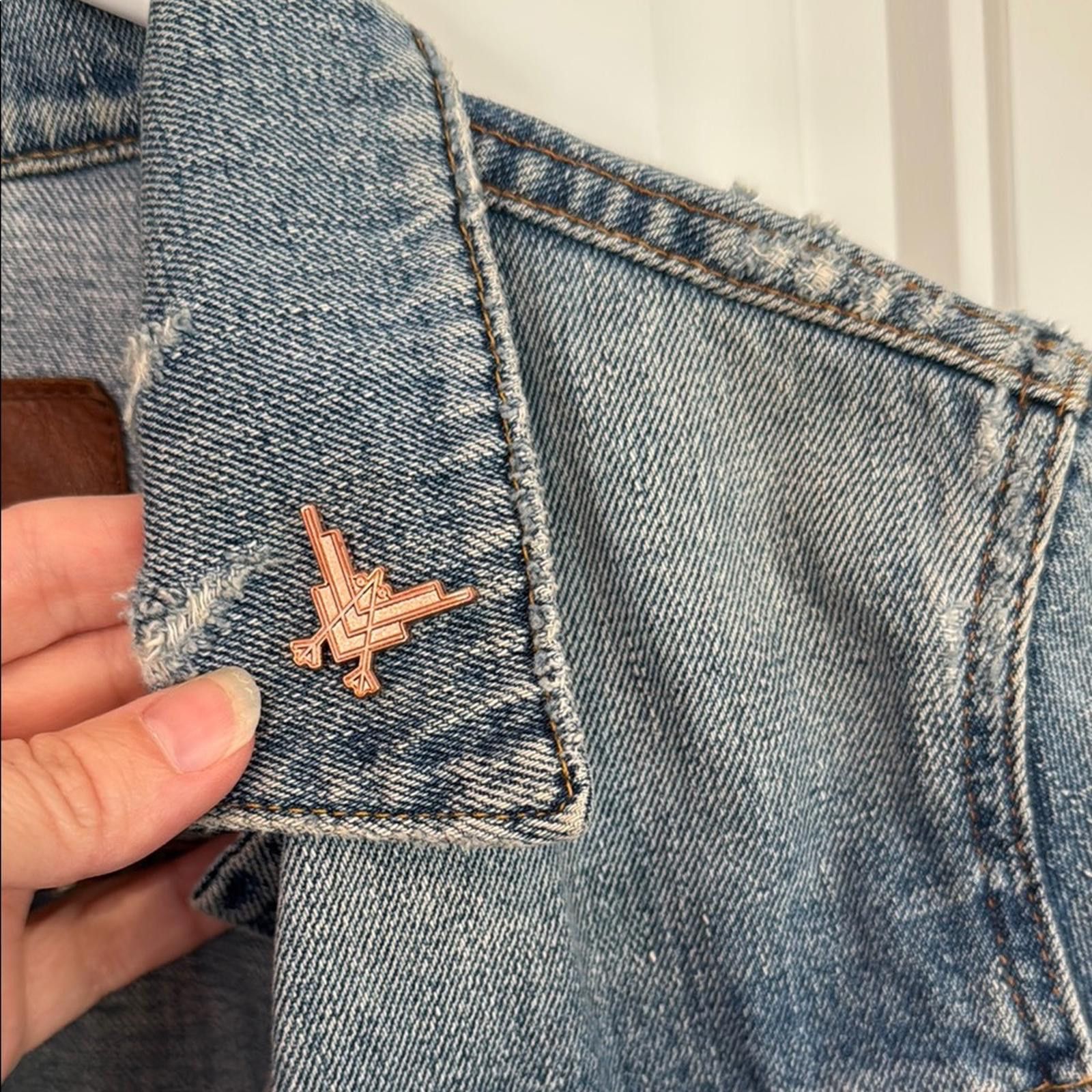 AG Adriano Goldschmied Adriano Goldschmied | The Robyn Distressed denim Jacket XS Size XS / US 0-2 / IT 36-38 - 5 Thumbnail