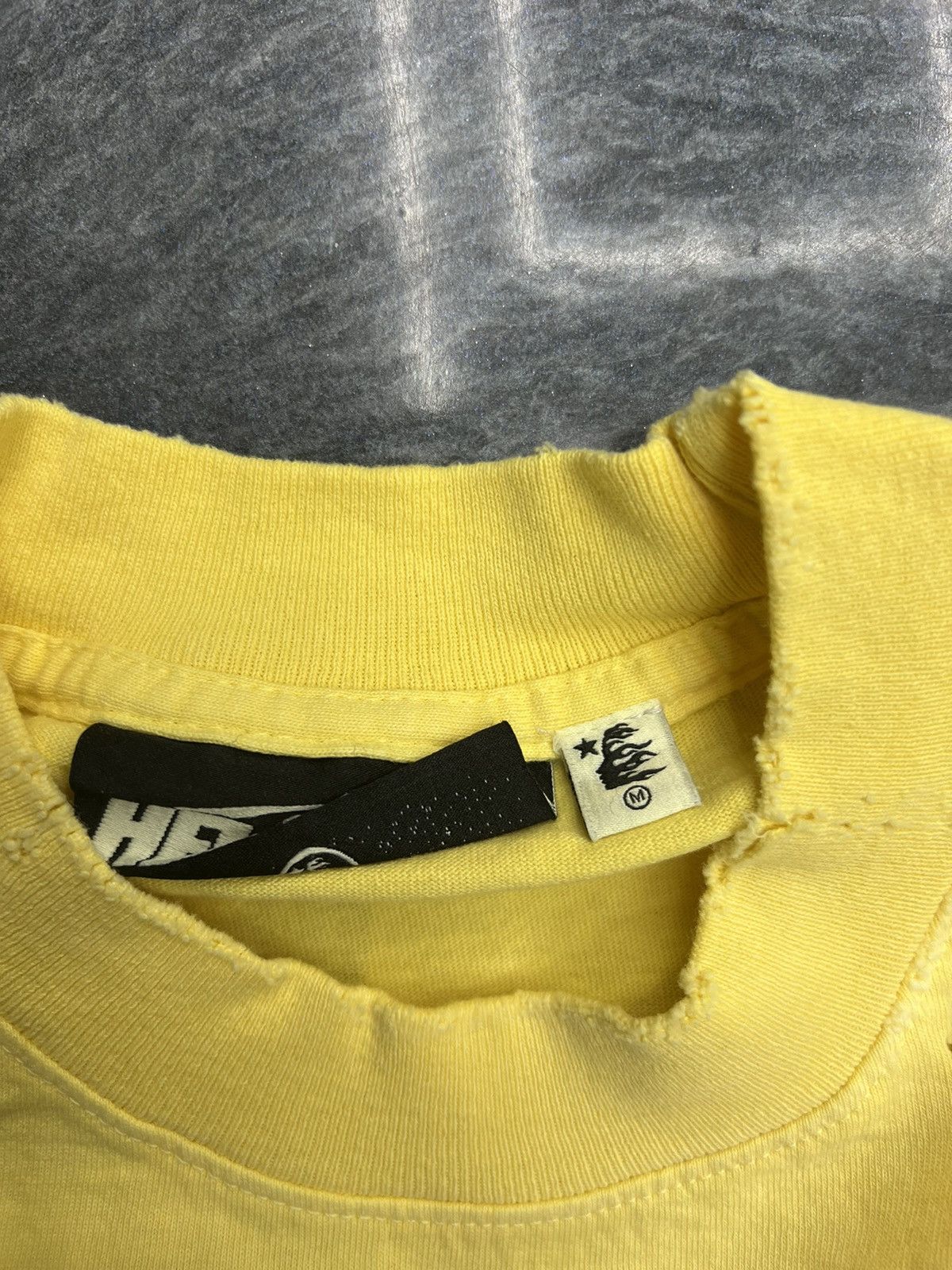 Hellstar Cracked Print T-Shirt