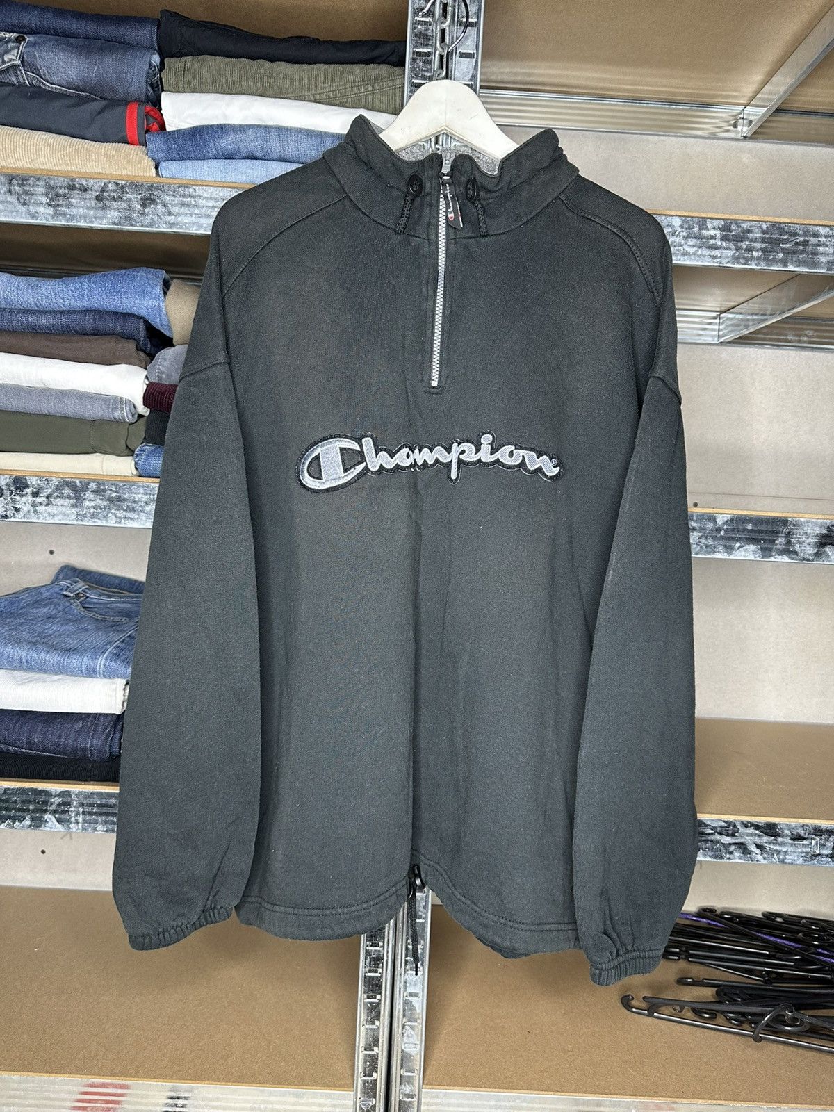 Champion Champion USA Vintage Sweatshirt Black Embroidered Logo XL Size US XL / EU 56 / 4 - 1 Thumbnail