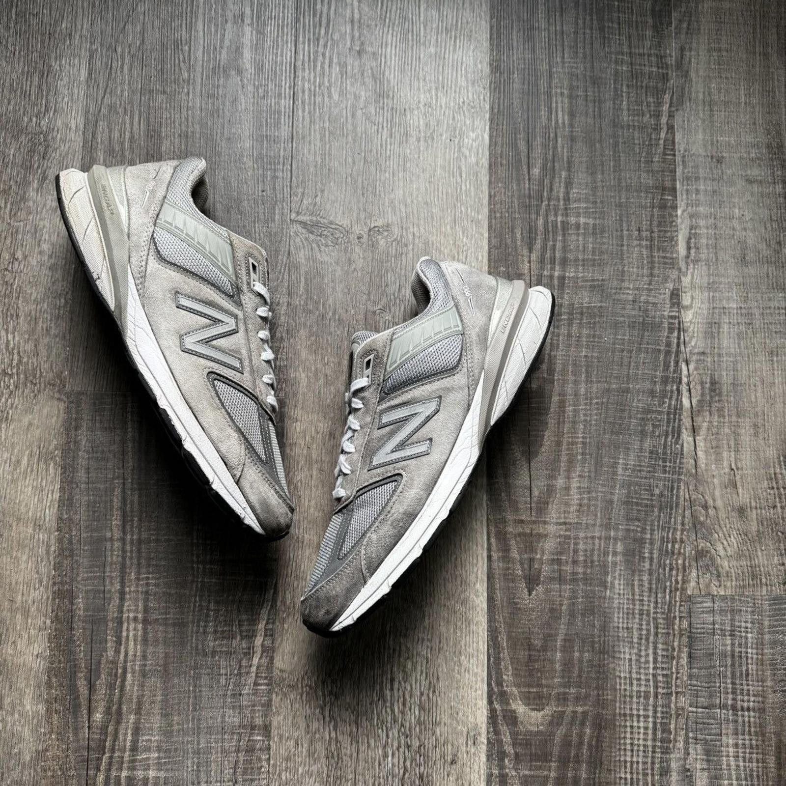 New Balance NEW BALANCE • 990v5 "MiUSA Grey" (13M) Size US 13 / EU 46 - 10 Thumbnail