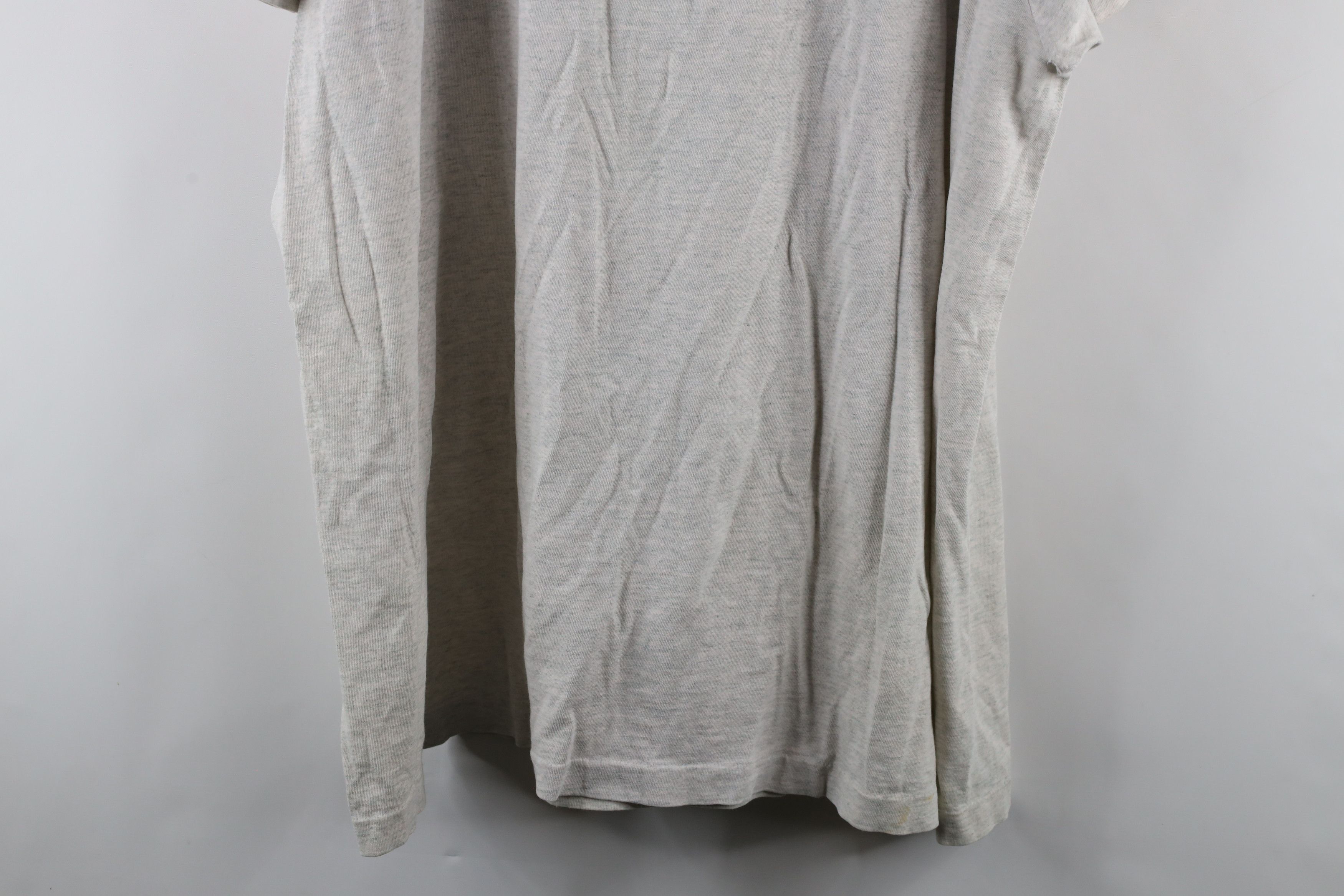 Vintage Vintage 90s Streetwear Short Sleeve Pocket T-Shirt Gray USA Size US XXL / EU 58 / 5 - 15 Thumbnail