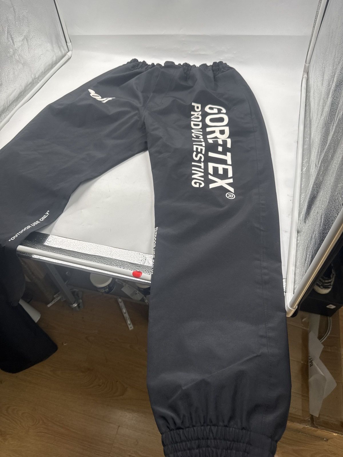 OFF-WHITE 18AW GORE-TEX TRACK PANTS
