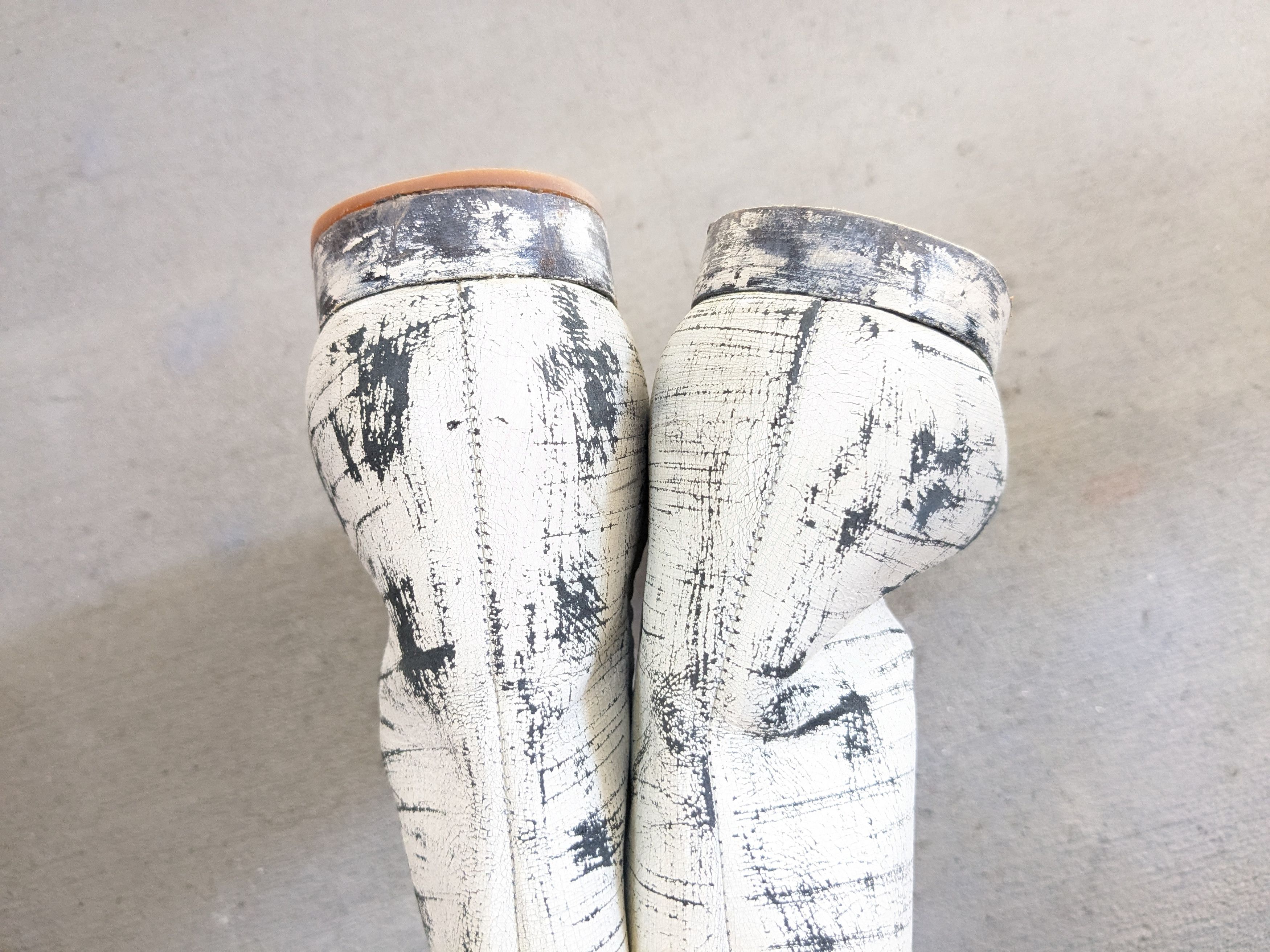 H&M × Maison Margiela Maison Margiela x H&M Boots Side Zip White Black 9 42 Size US 9 / EU 42 - 12 Thumbnail