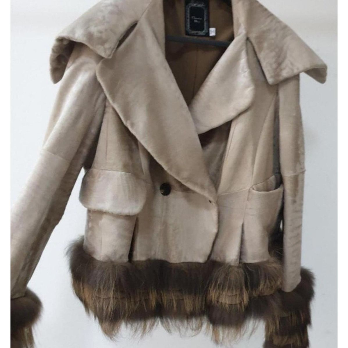 Dior Christian Dior Beige Leather Fox Trimmed Jacket Sz.36 Size XS / US 0-2 / IT 36-38 - 3 Thumbnail