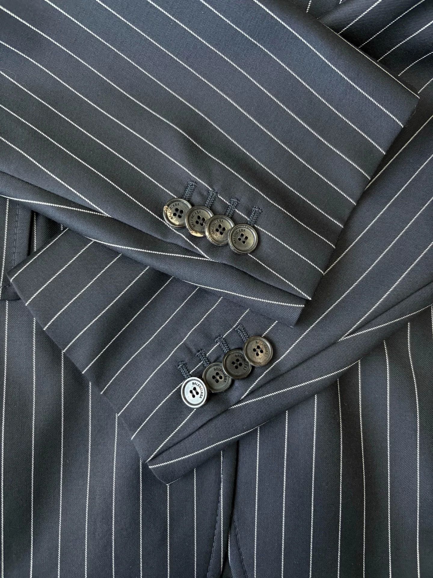 Balenciaga Balenciaga Pinstripe Hourglass Blazer Size M / US 6-8 / IT 42-44 - 3 Thumbnail