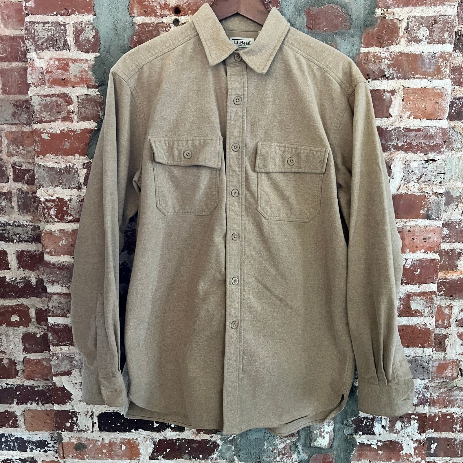 L.L. Bean Vintage L.L. BEAN Men's Beige Chamois Shirt M 23x31 Size US M / EU 48-50 / 2 - 2 Thumbnail