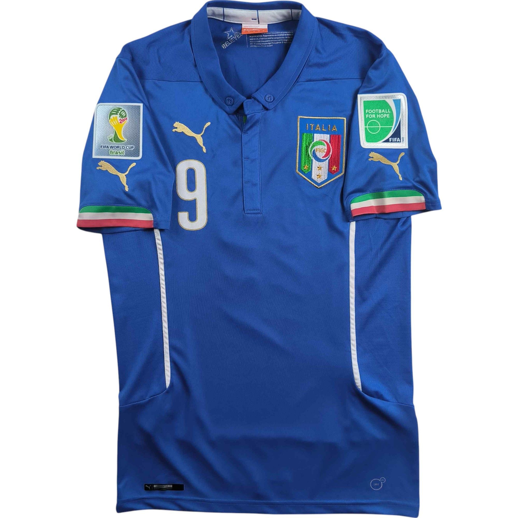 Puma Italy 2014-16 Puma home Mario Balotelli football jersey S Size US S / EU 44-46 / 1 - 2 Thumbnail