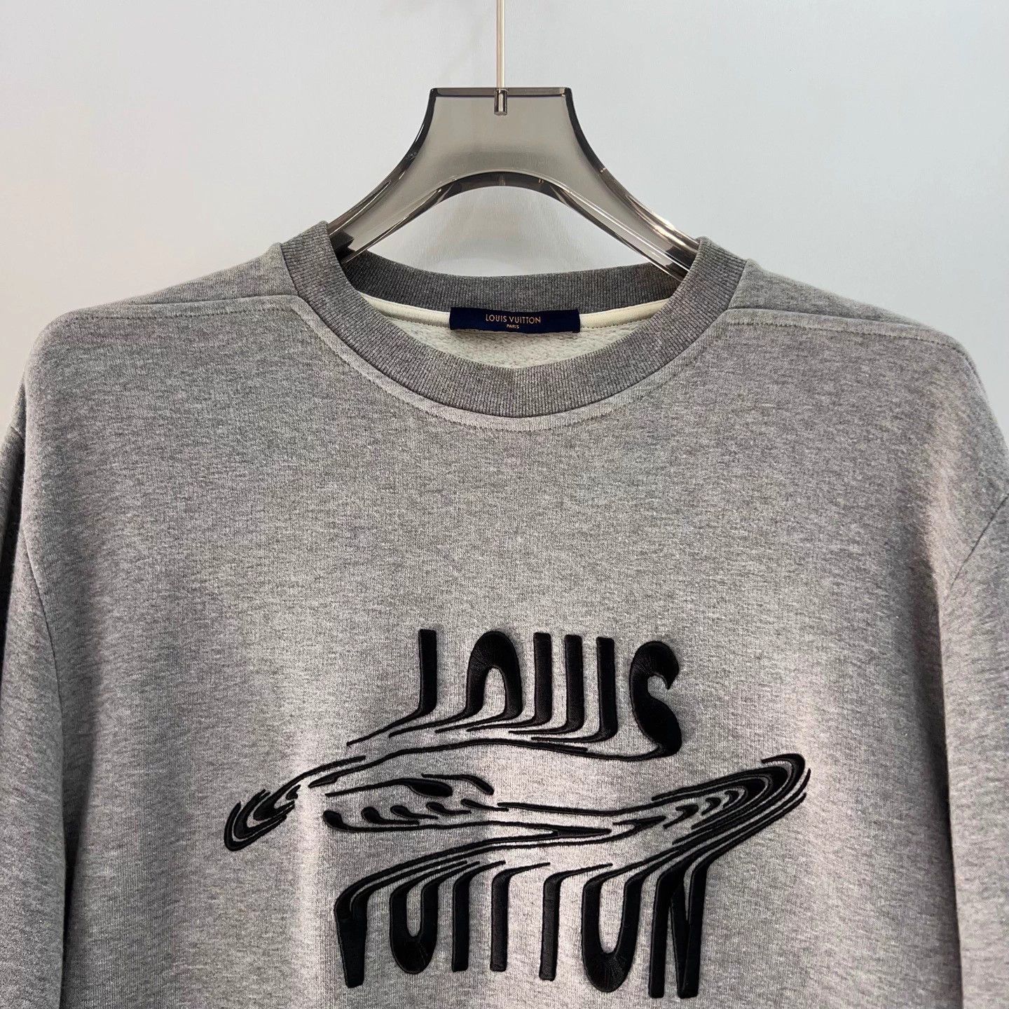 Louis Vuitton Louis Vuitton distorted monogram sweatshirt M 99 New Size US M / EU 48-50 / 2 - 3 Thumbnail