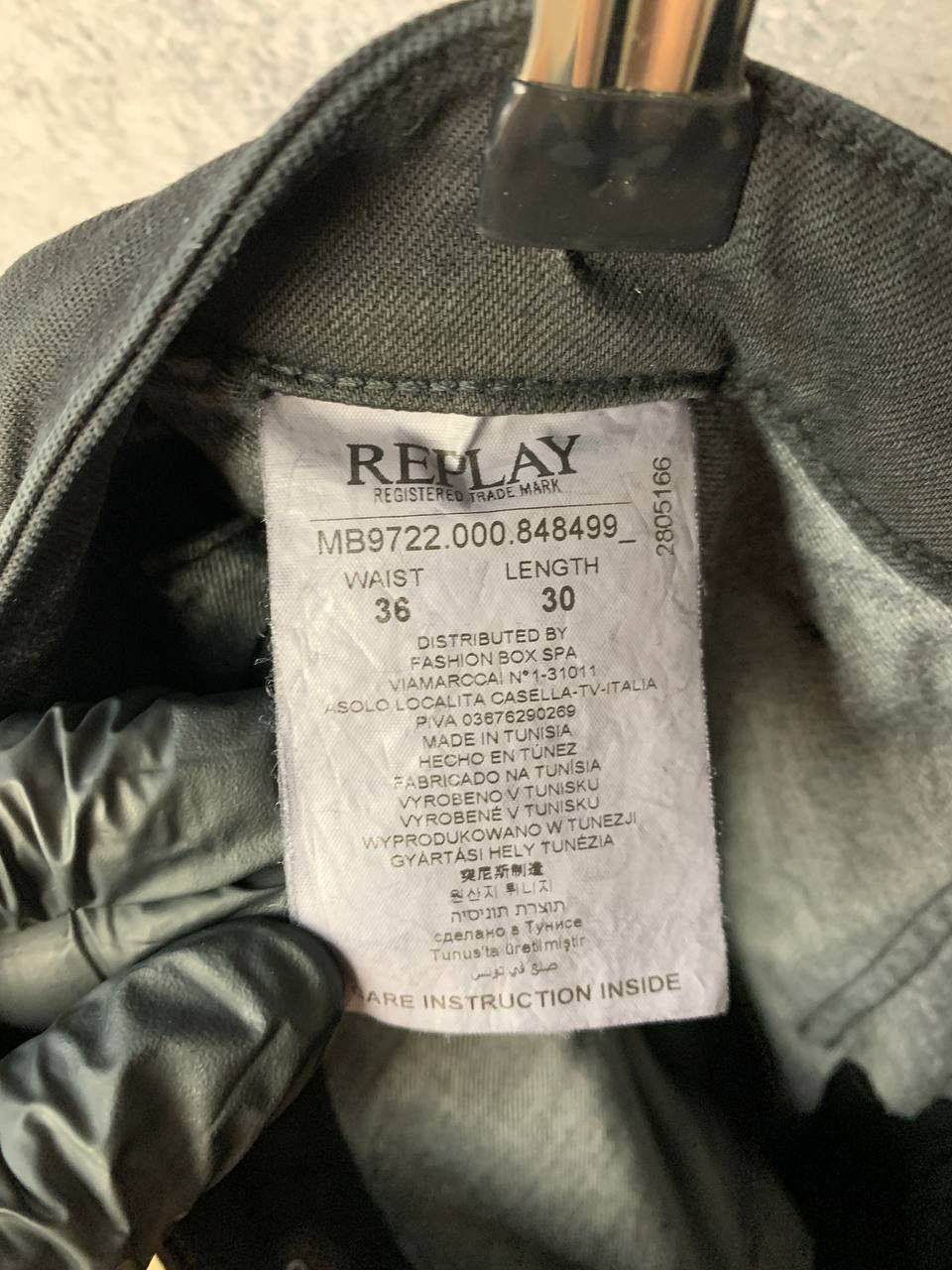 Designer REPLAY MB9722 Jeans Pants Denim Straight Fit Black Size US 36 / EU 52 - 13 Thumbnail