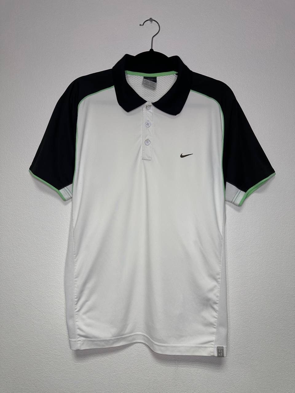 Nike Vintage Nike Court Dri-FIT Tennis Polo White Men’s RF NadalL Size US L / EU 52-54 / 3 - 1 Thumbnail