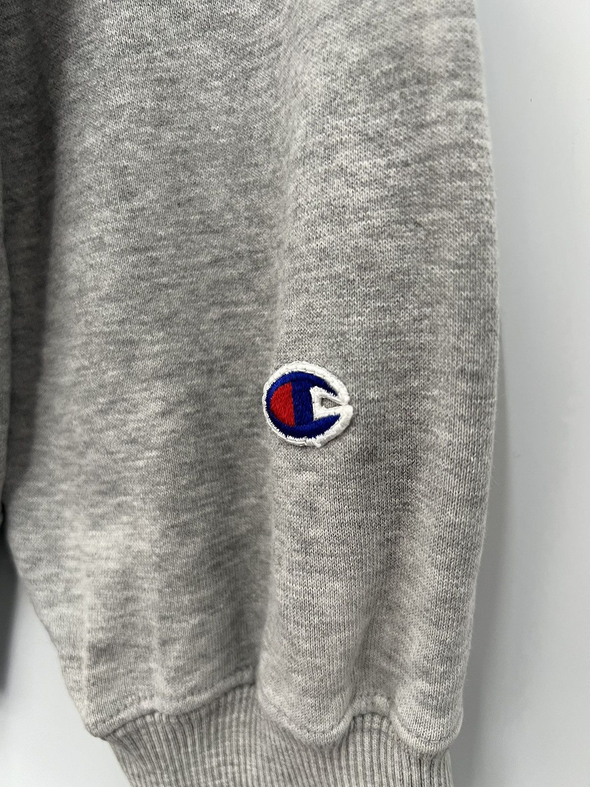 Champion × Vintage 🔥 VINTAGE Y2K CHAMPION HYPE EMBROIDED BIG LOGO SWEARSHIRT Size US XL / EU 56 / 4 - 4 Thumbnail