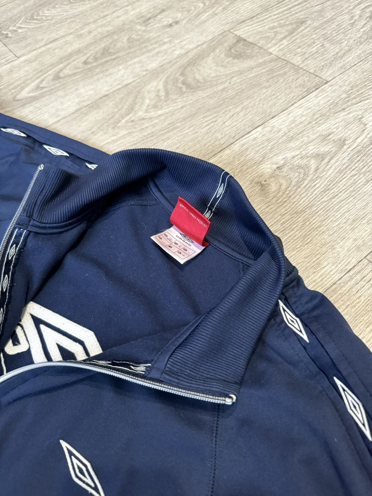 Umbro 🔷Vintage Umbro Training Sweatshirt 90s🔷 Size US L / EU 52-54 / 3 - 6 Thumbnail