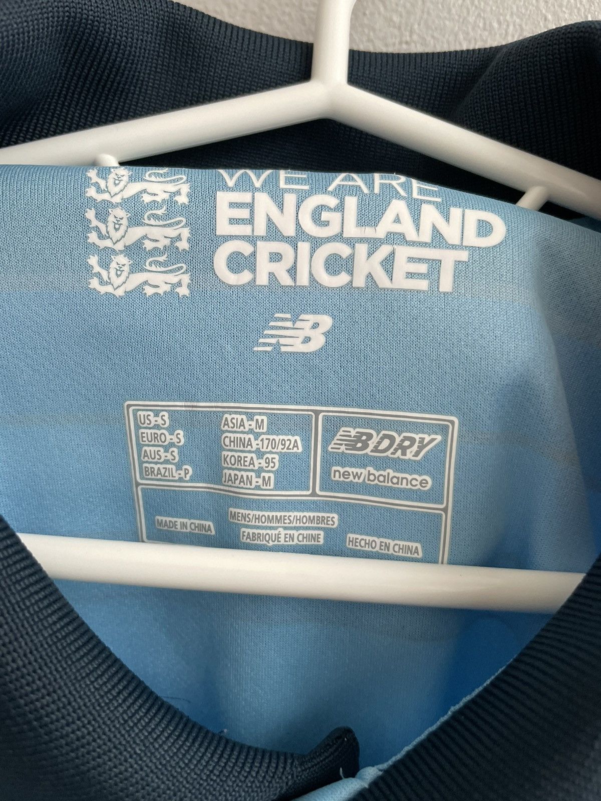 New Balance New Balance England Cricket World Cup 2019 Football Jersey Size US S / EU 44-46 / 1 - 12 Thumbnail