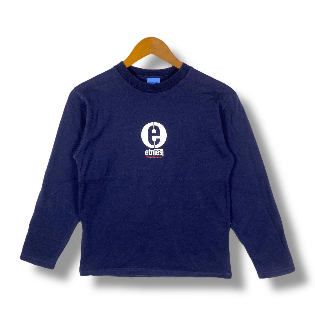 Etnies × Vintage Vintage 00's ETNIES SKATEBOARDS High Mode Wear Tee Shirt Size US S / EU 44-46 / 1 - 1 Thumbnail