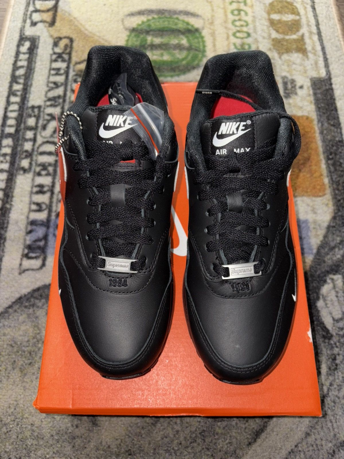 Nike × Supreme Supreme Nike Air Max 1 ‘87 SP (Womens 7) Size US 5.5 / EU 38 - 3 Thumbnail