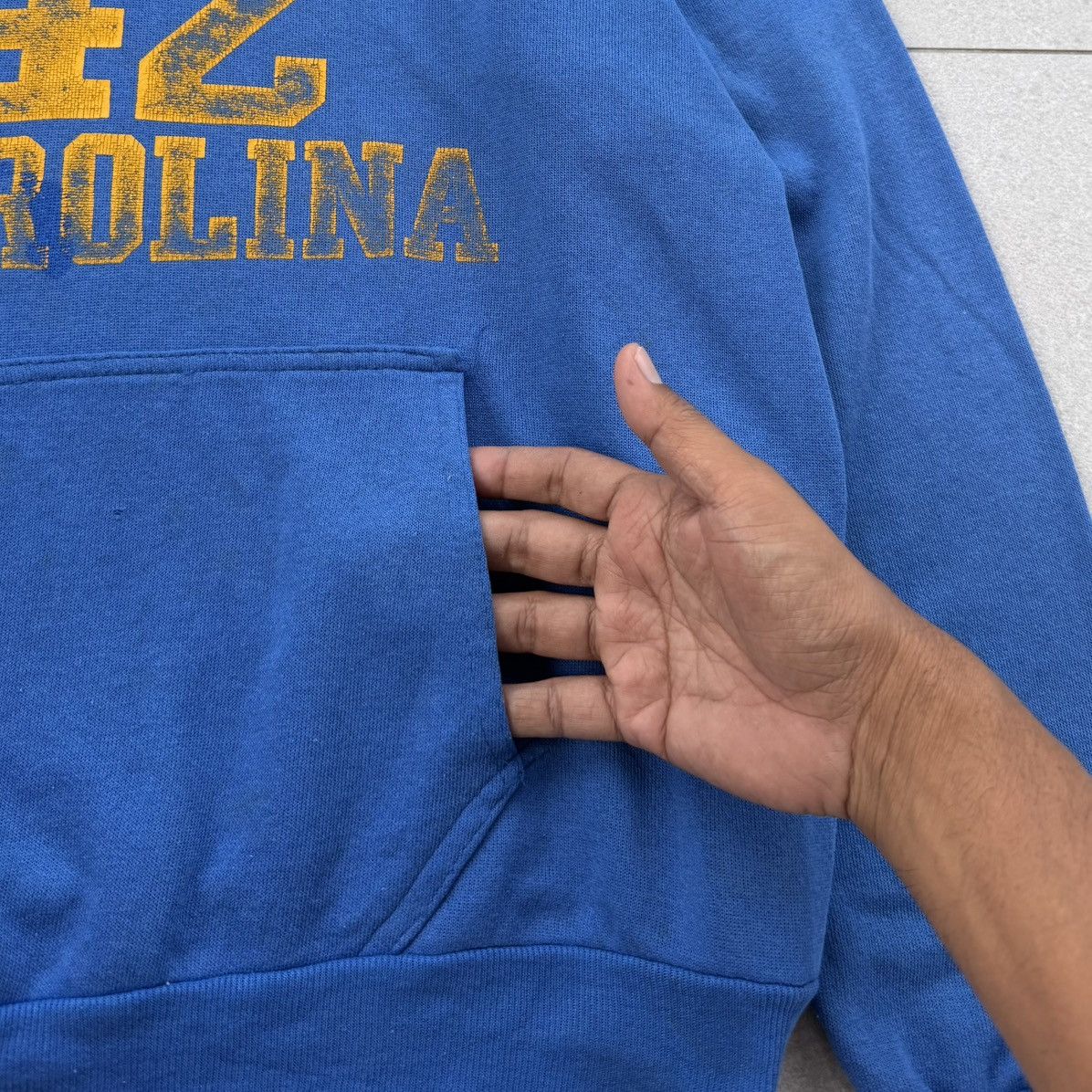 Vintage Vintage 70s distressed "NORTH 42 CAROLINA" Sweatshirt Hoodie Size US L / EU 52-54 / 3 - 5 Thumbnail