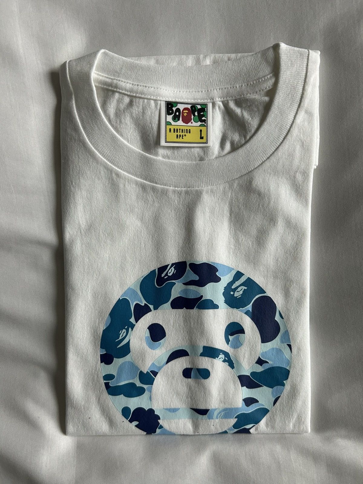 Bape Bape White ABC Camo Baby Milo Tee White Blue Size US L / EU 52-54 / 3 - 1 Thumbnail