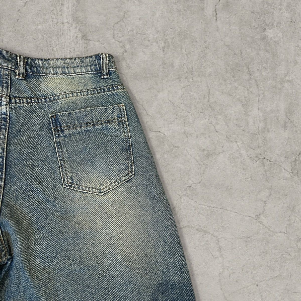 Japanese Brand Wide leg Japanese style jorts shorts in blue. Size S/M Size US 32 / EU 48 - 5 Thumbnail