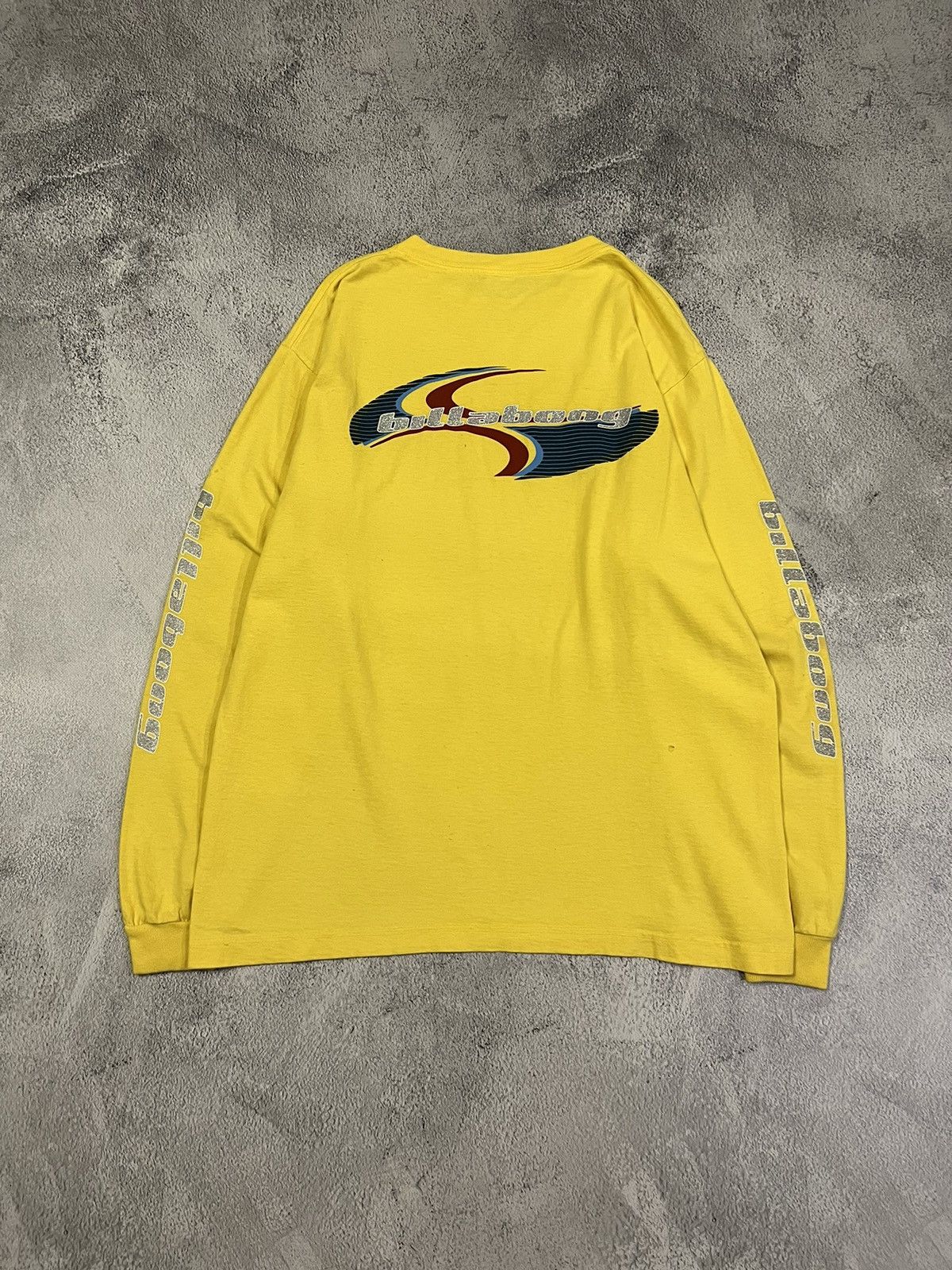 Billabong Vintage Y2k Billabong USA 💛 Faded Big Logo Long Sleeve 90’s Size US L / EU 52-54 / 3 - 9 Thumbnail