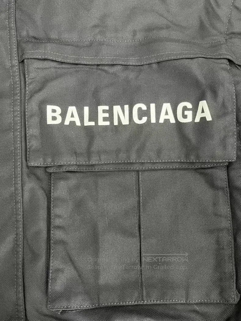 Balenciaga Balenciaga Solid Color Letter Pocket Long Sleeve Size US M / EU 48-50 / 2 - 2 Thumbnail
