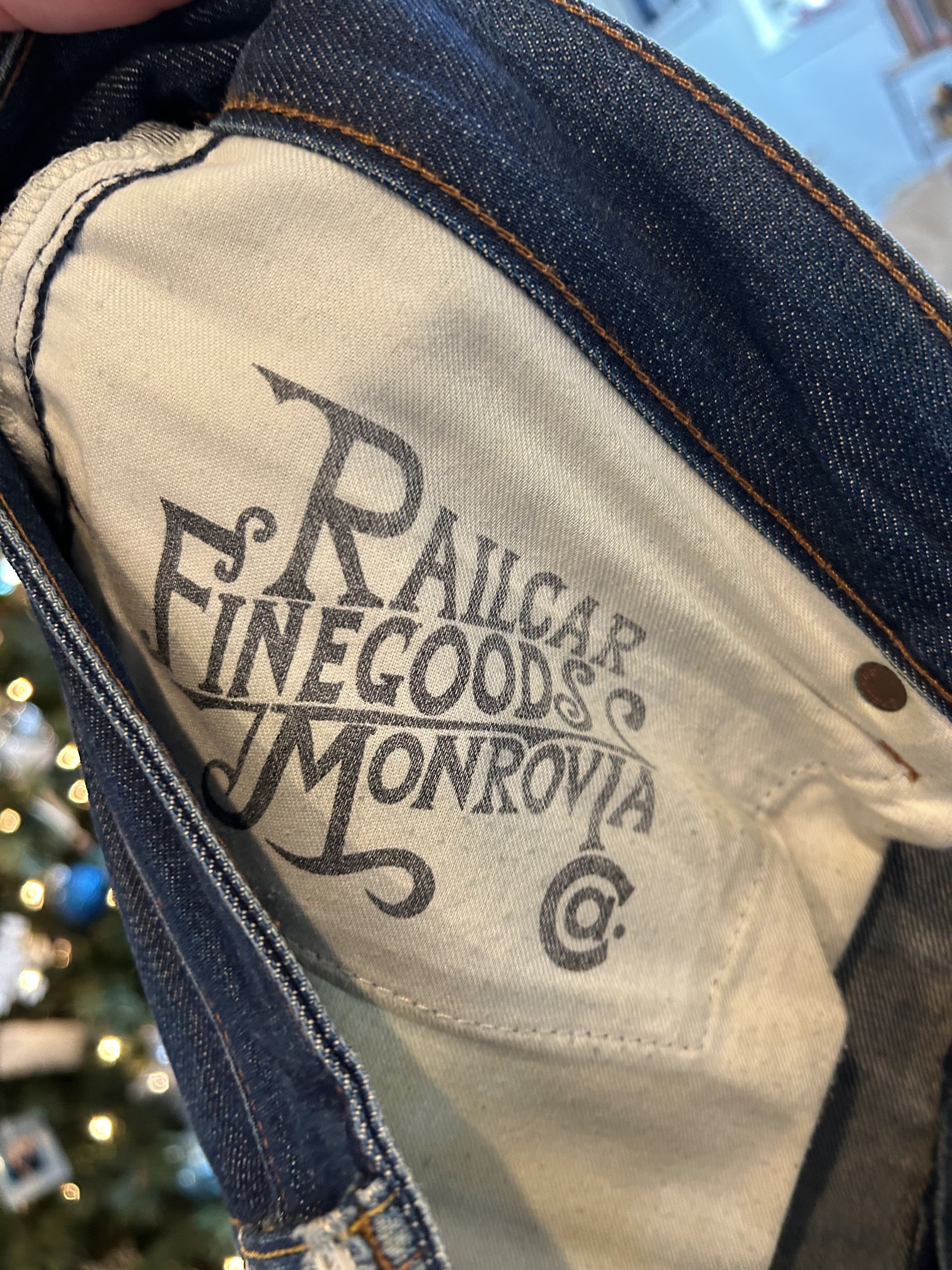 Railcar Fine Goods Railcar Straight Leg Raw Selvedge Denim Jeans Size US 35 - 13 Thumbnail