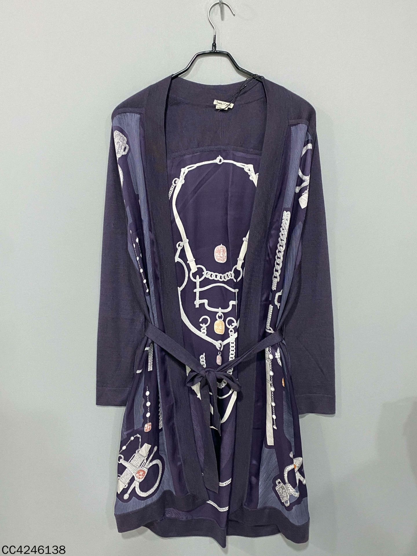 Hermes Hermes Silk Long Blue Sweater XS Women Size XS / US 0-2 / IT 36-38 - 1 Thumbnail