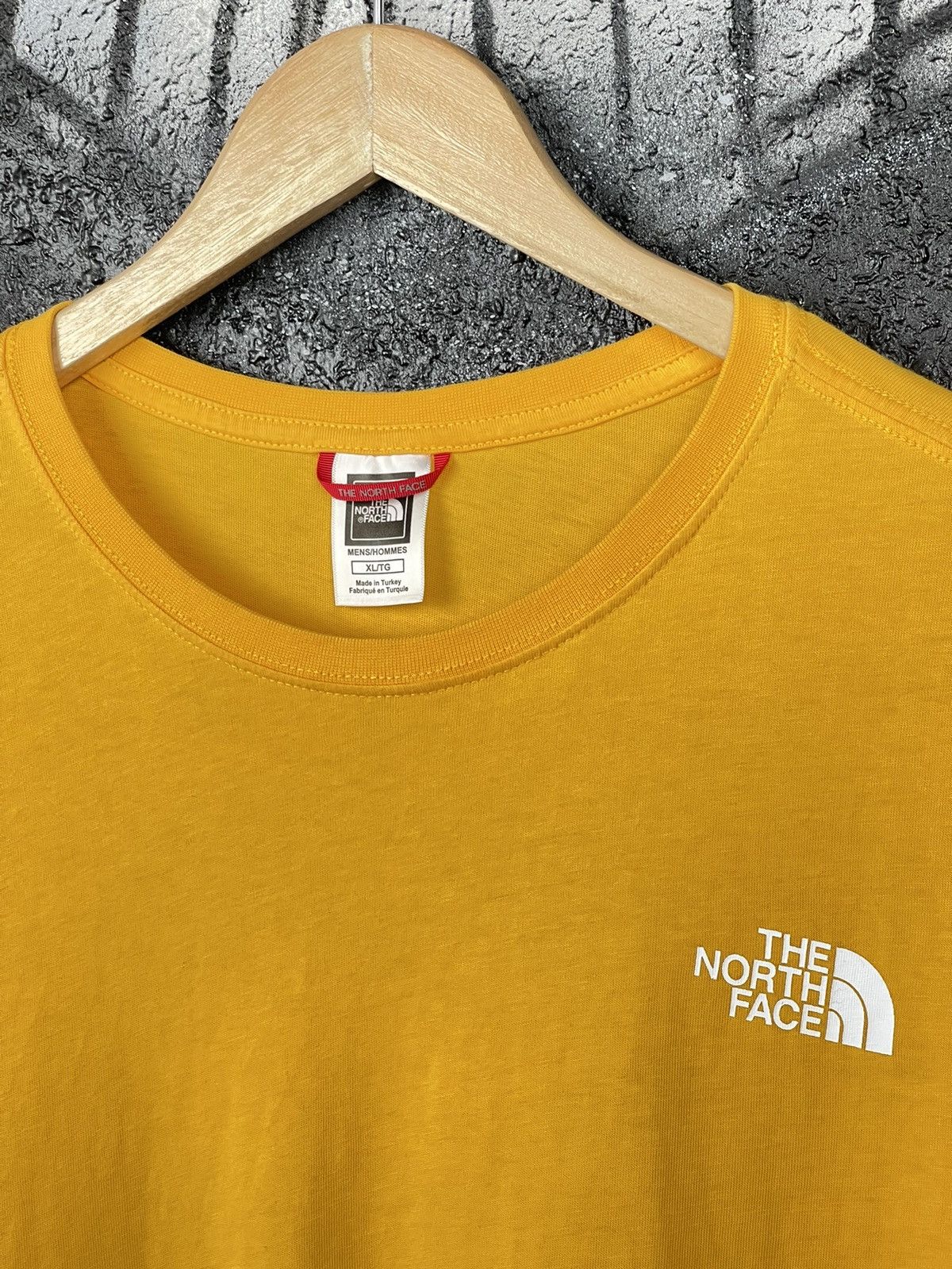 The North Face The North Face Yellow T- Shirt Big logo Men’s Size XL Size US XL / EU 56 / 4 - 7 Thumbnail