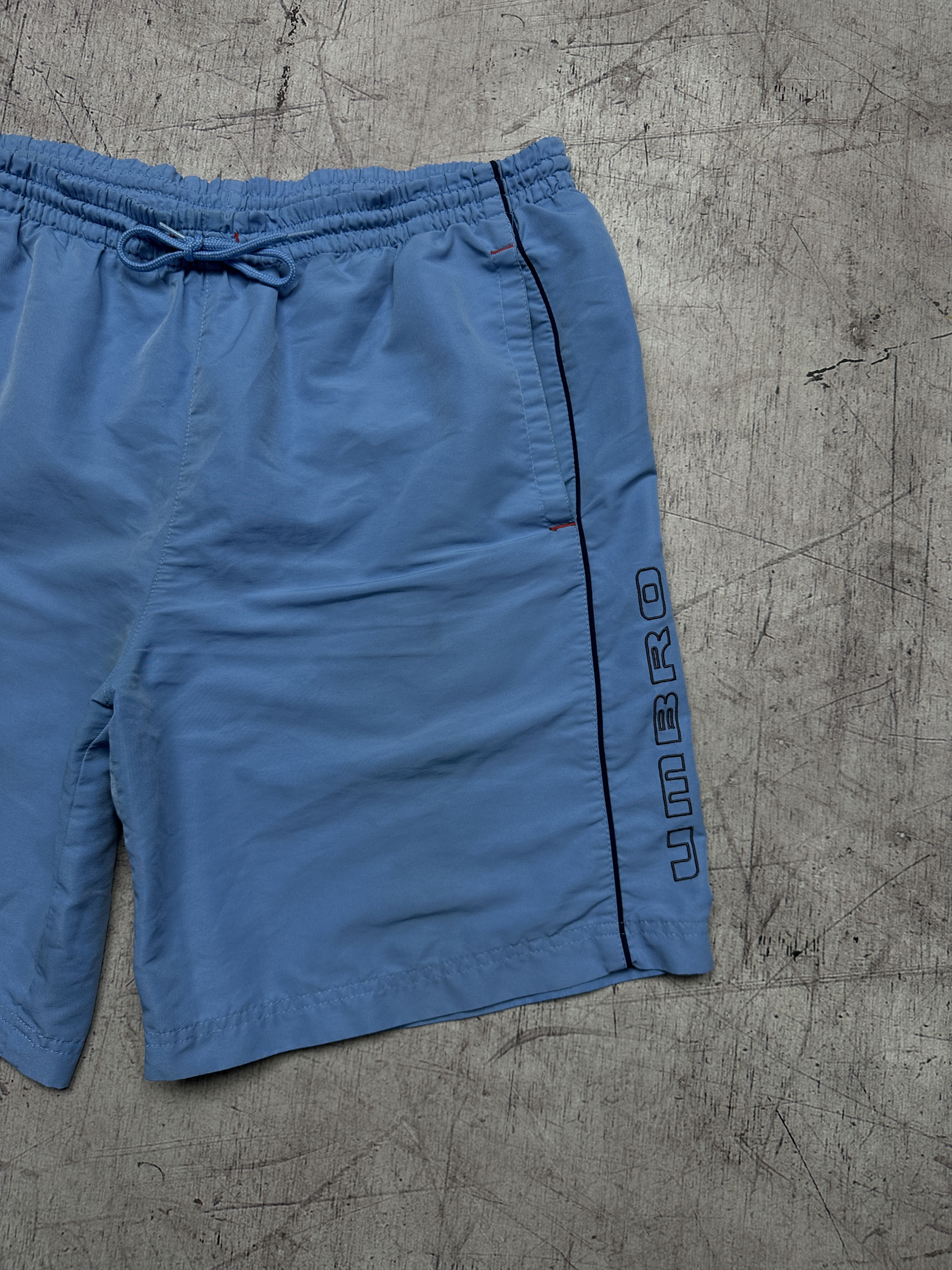 Umbro Umbro Vintage Mens Nylon Shorts Size US 34 / EU 50 - 2 Thumbnail