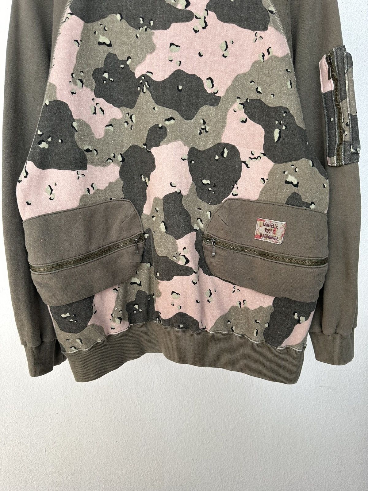 20471120 2000's Nouvelle Route Randonnee camo sweatshirt Size US M / EU 48-50 / 2 - 9 Thumbnail