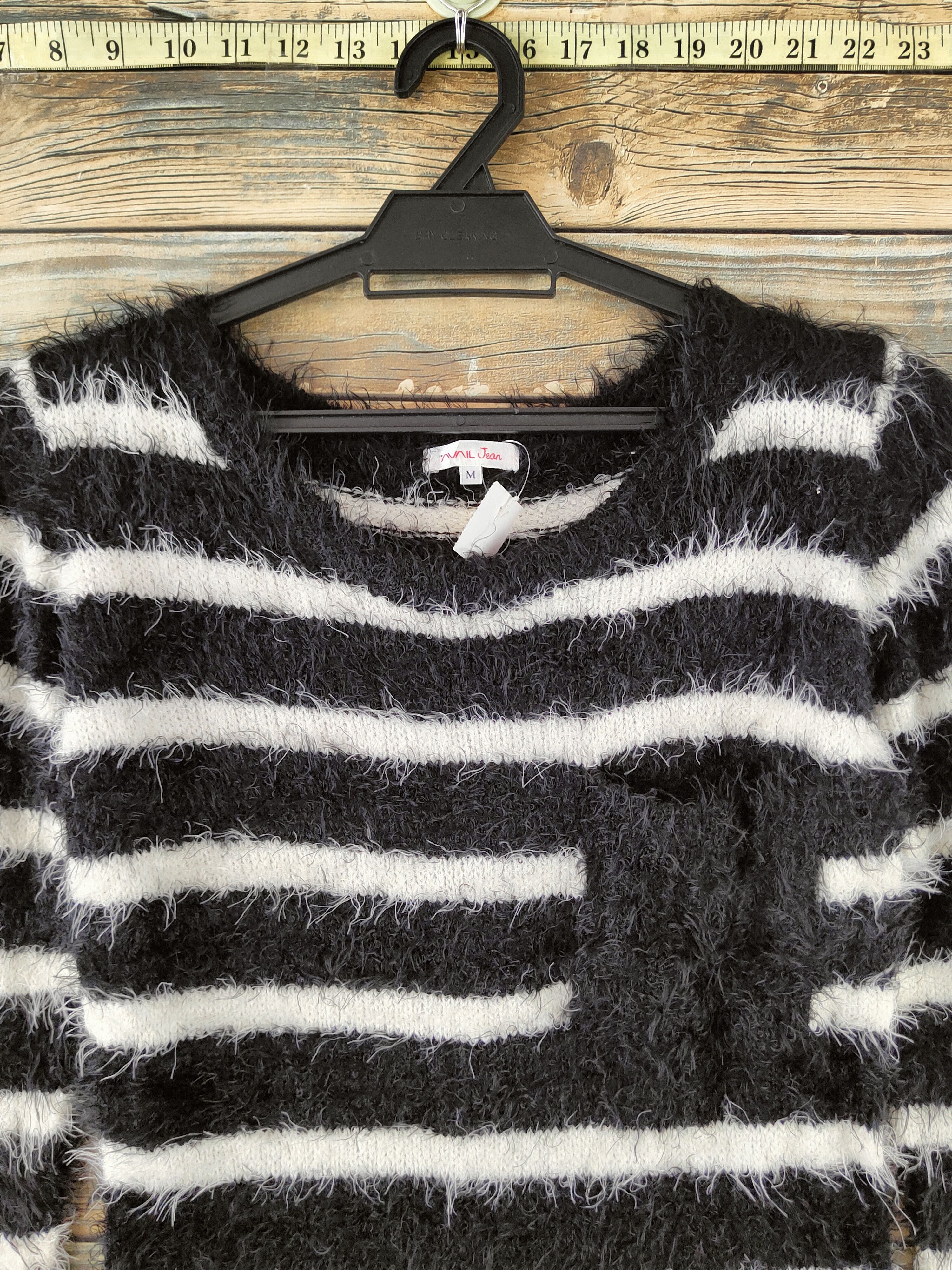 Japanese Brand DL Avail Jean Black White Fur Mohair Knitwear #46-924 Size M / US 6-8 / IT 42-44 - 2 Thumbnail