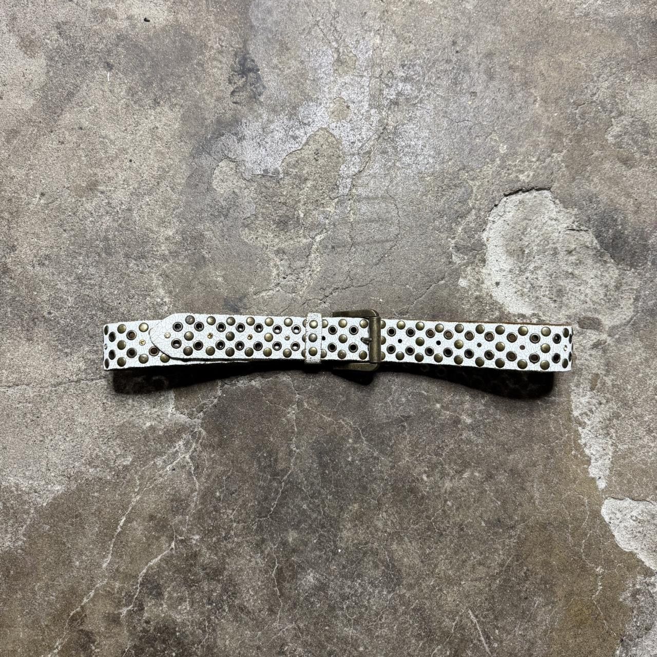 Other 90s Grunge White Leather Belt With Studs Size 30 - 3 Thumbnail