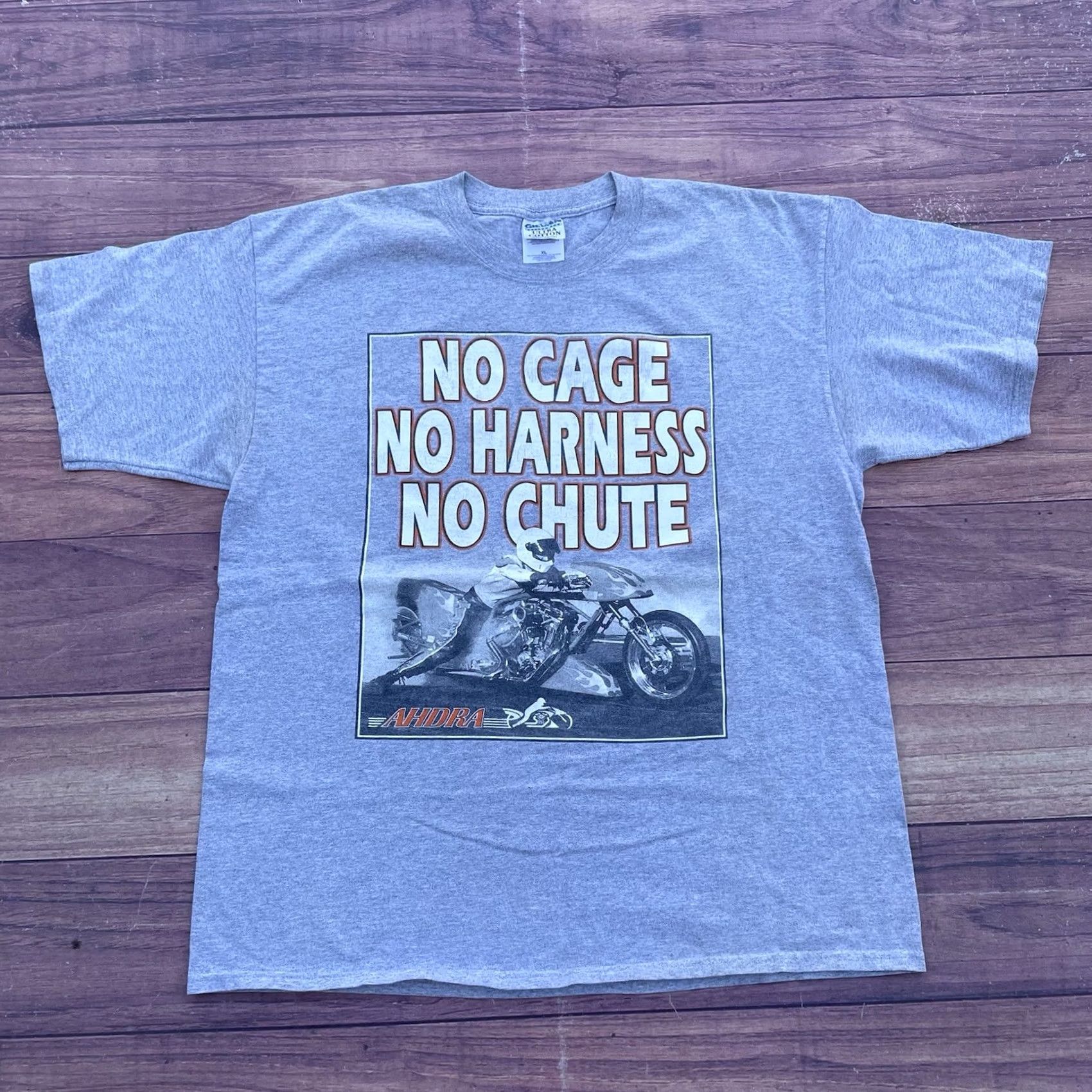 Gildan VINTAGE Harley Davidson Drag Racing Shirt Sz XL Gray 90s Gildan Men Short Sleeve Crew Neck Shirt Size US XL / EU 56 / 4 - 4 Thumbnail