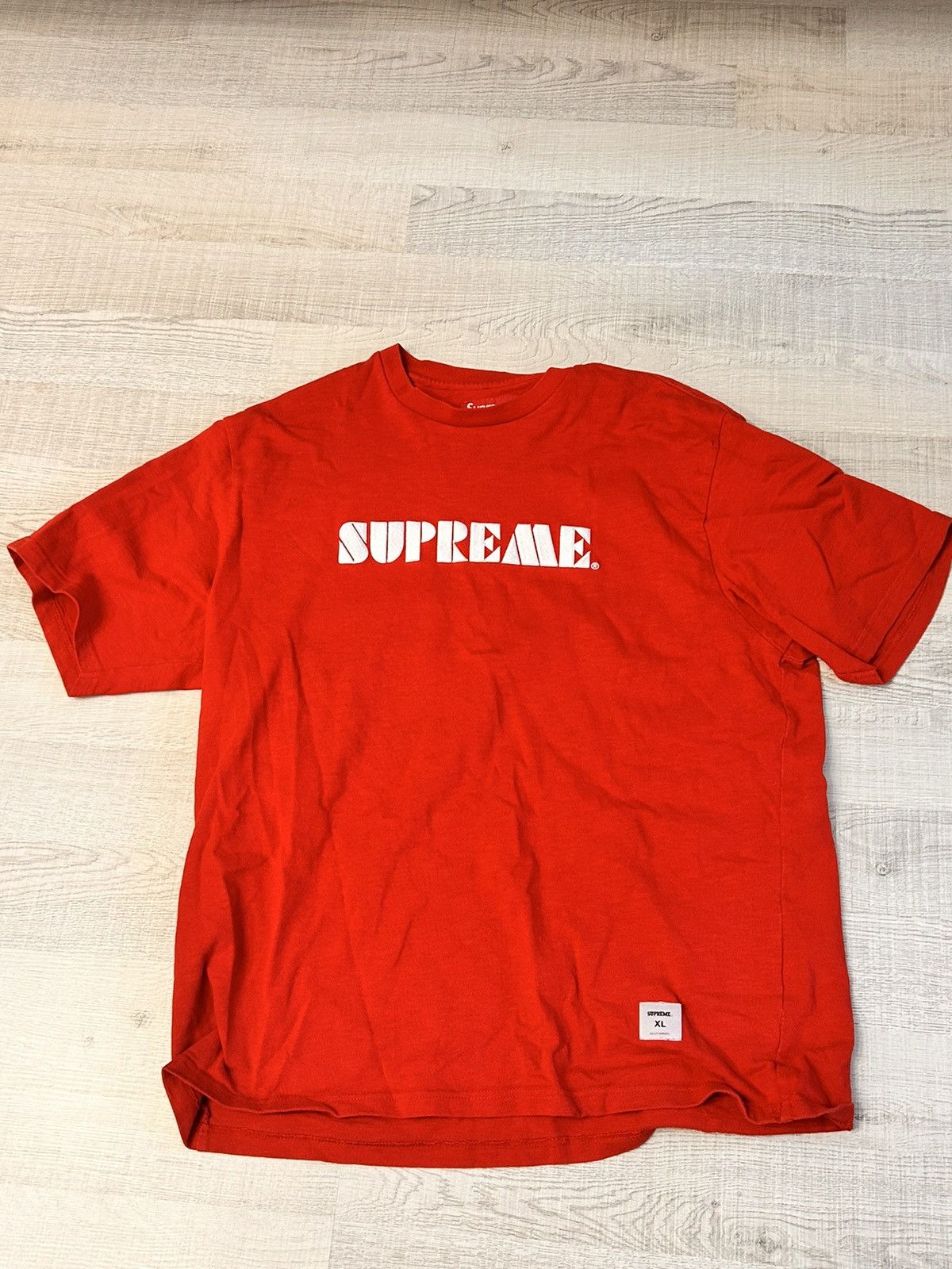 Supreme Supreme TShirt Tee Size US XL / EU 56 / 4 - 1 Thumbnail