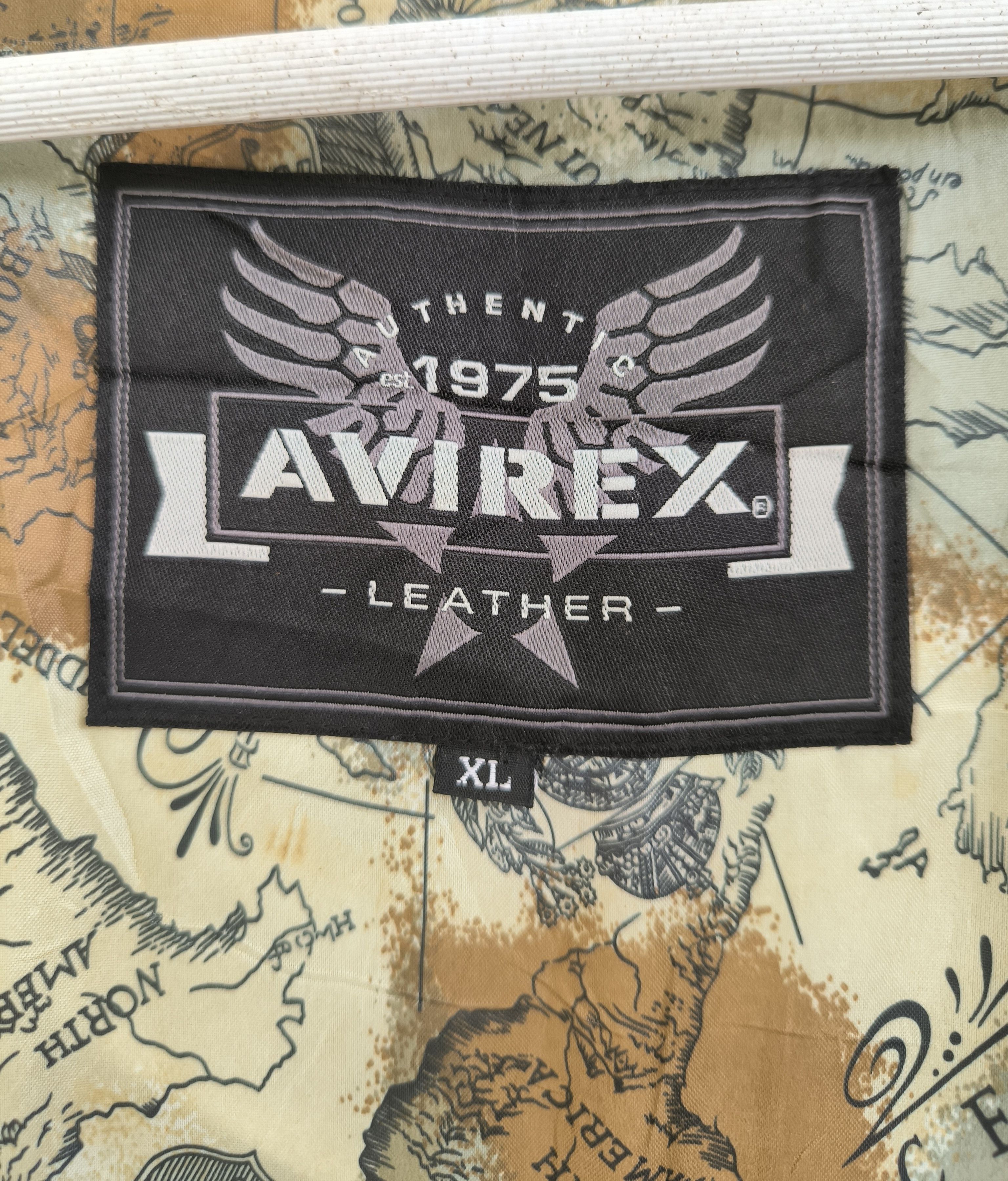 Avirex Vtg AVIREX embroidered US Air Force leather jacket Size US L / EU 52-54 / 3 - 13 Thumbnail