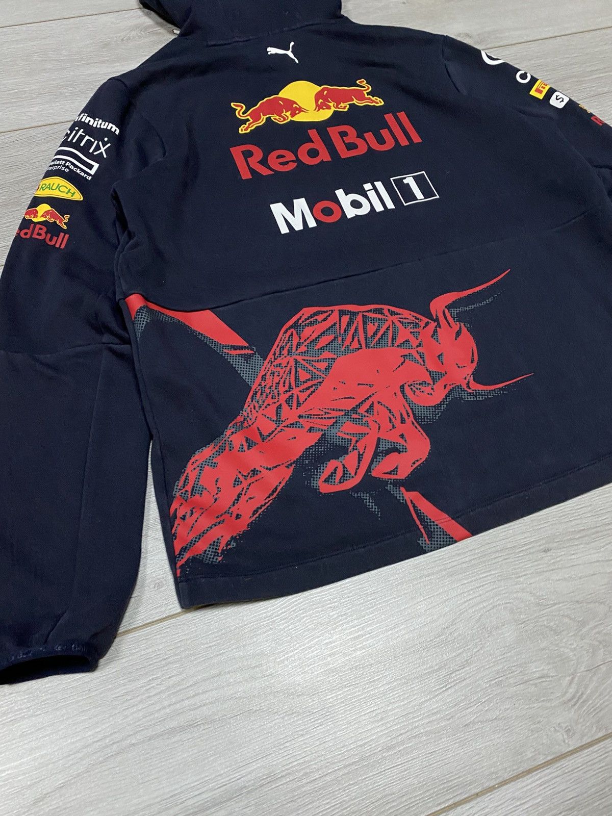 Puma Puma Red Bull vintage big logo zip hoodie Size US L / EU 52-54 / 3 - 8 Thumbnail