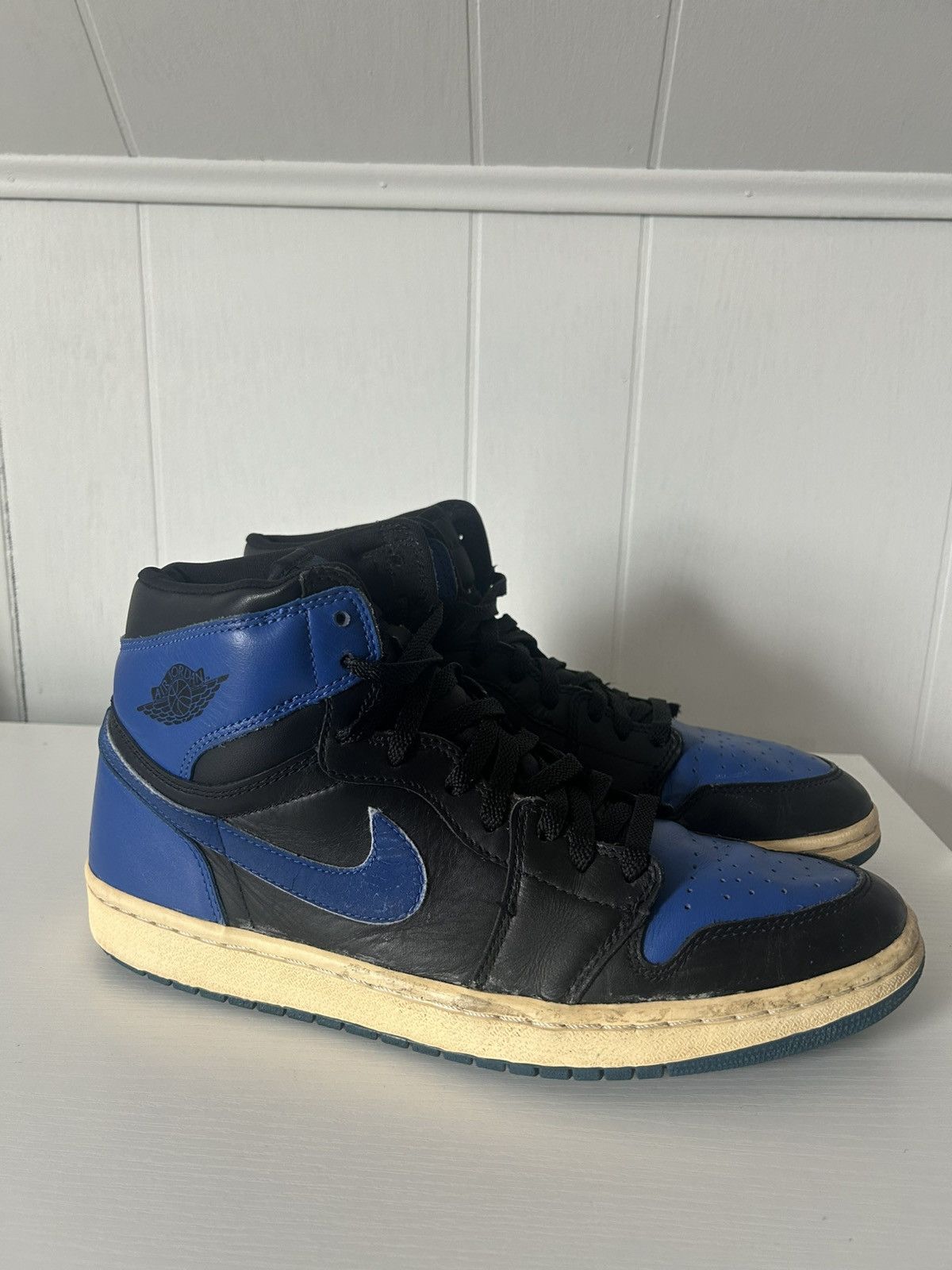 Jordan Brand Jordan 1 Retro High Royal 2001 Size US 10.5 / EU 43-44 - 1 Thumbnail