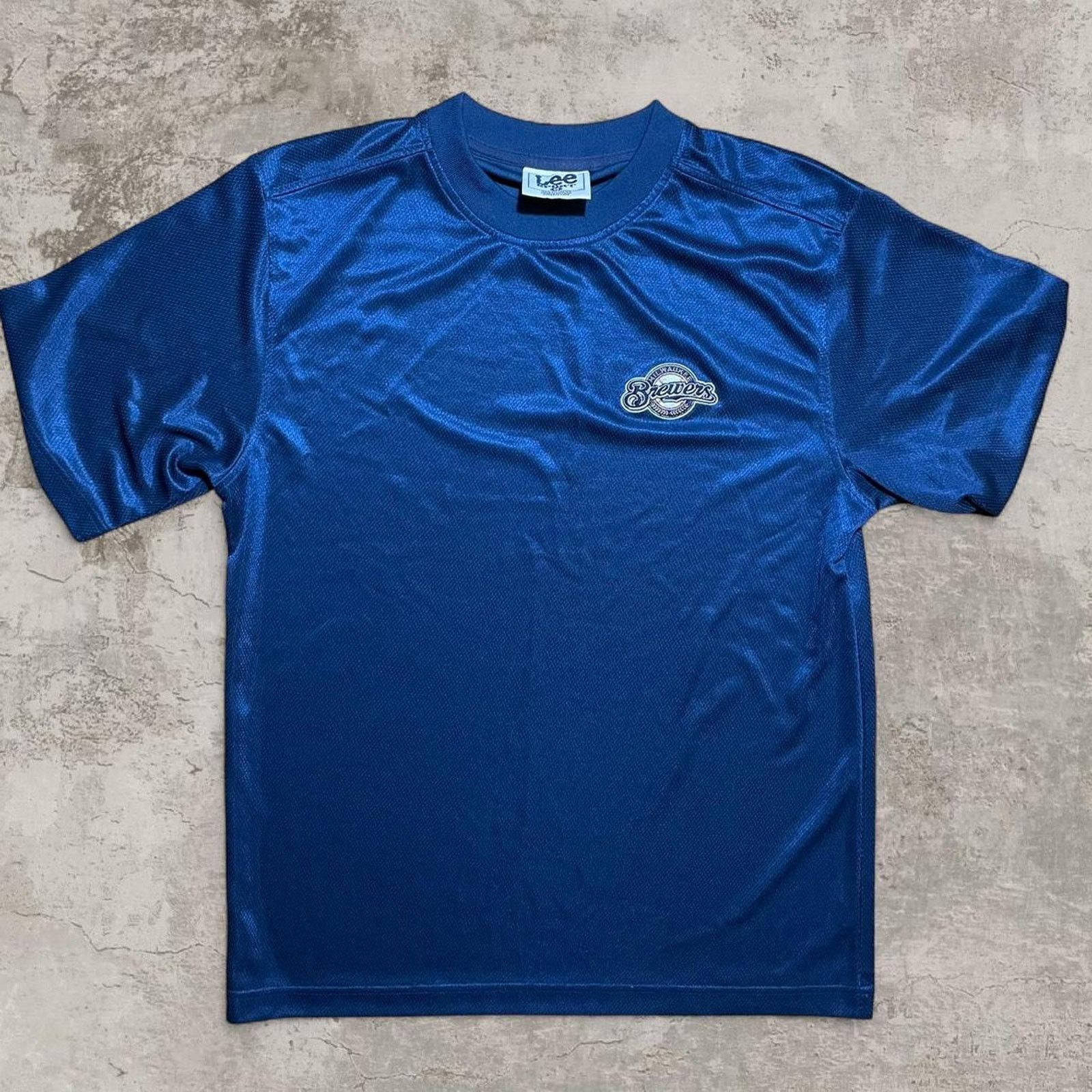 MLB 90s Blue Milwaukee Brewers baseball jersey size M on Lee tag Size US M / EU 48-50 / 2 - 1 Thumbnail