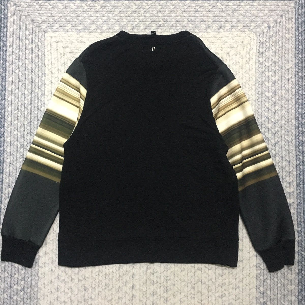Neil Barrett Rare Neil Barrett Greek/Roman Double Graphics Pullover Size US L / EU 52-54 / 3 - 13 Thumbnail