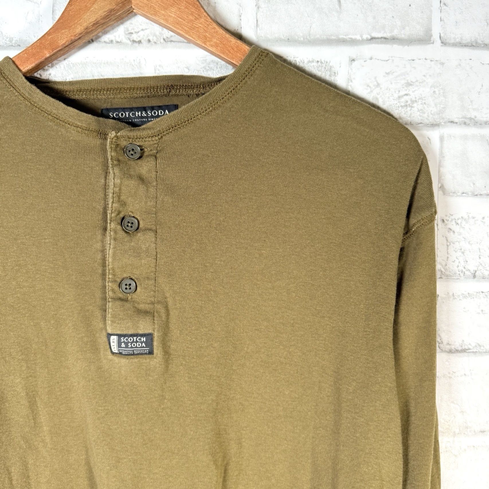 Scotch & Soda SCOTCH & SODA Shirt Long Sleeve Henley Style Mens Size S Brown Button-Up Classic Casual Shirt Mens S Brown Henley Shirt Size US S / EU 44-46 / 1 - 2 Thumbnail