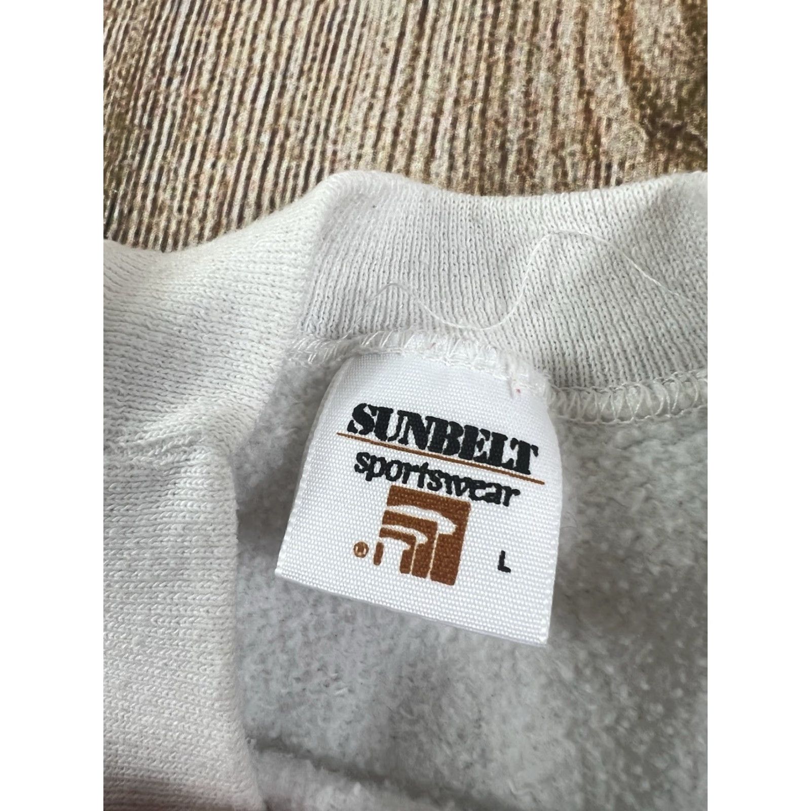 Vintage VINTAGE Sunbelt Sportswear Park City Miners Utah Crewneck Sweatshirt L White Mens Pullover Graphic Print USA Size US L / EU 52-54 / 3 - 7 Thumbnail