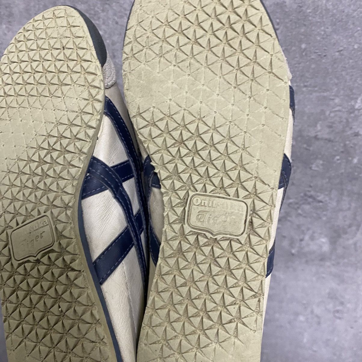 Asics Vintage Shoes Asics Onitsuka Tiger Mexico 66 Kill Bill Size US 5 / EU 37 - 10 Thumbnail