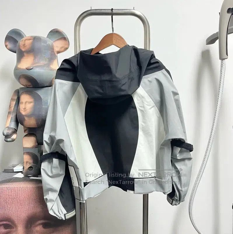 Prada Prada Black Men's Other Jacket. Size US S / EU 44-46 / 1 - 2 Thumbnail