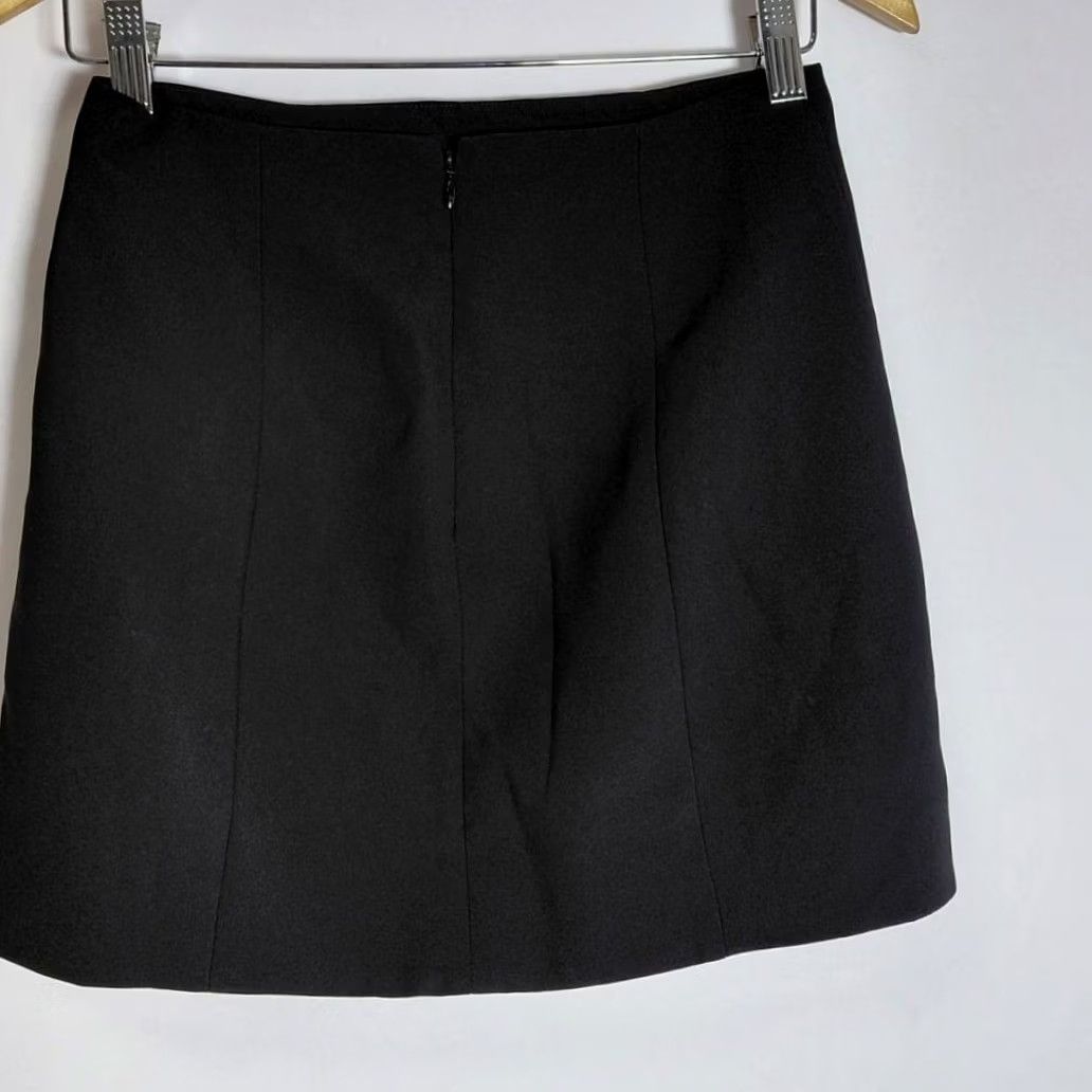 Amanda Uprichard VINTAGE? No — Amanda Uprichard IP9? No — New Crop Top and Skirt Set Solid XS? No Size XS / US 0-2 / IT 36-38 - 4 Thumbnail