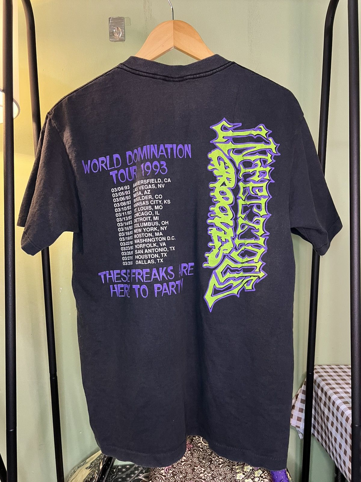 Vintage Vintage Infectious Grooves Band Tee Size US L / EU 52-54 / 3 - 2 Thumbnail