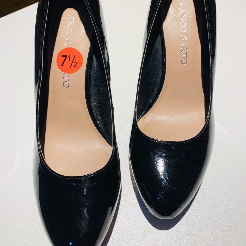 Franco Sarto 💰💰SALE💰💰 Franco Sarto black patent size 7.5 Size US 7.5 / IT 37.5 - 3 Thumbnail