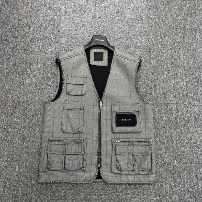 Givenchy Givenchy Size48 Plaid Space Cotton Vest Size US M / EU 48-50 / 2 - 1 Thumbnail